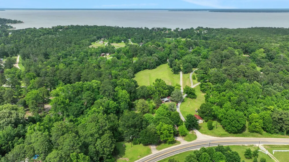 211 Fm 224 Road Coldspring, TX 77331