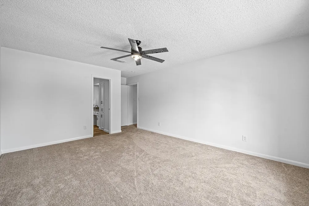 15802 Seattle Street Jersey Village, TX 77040
