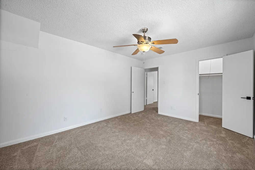 15802 Seattle Street Jersey Village, TX 77040