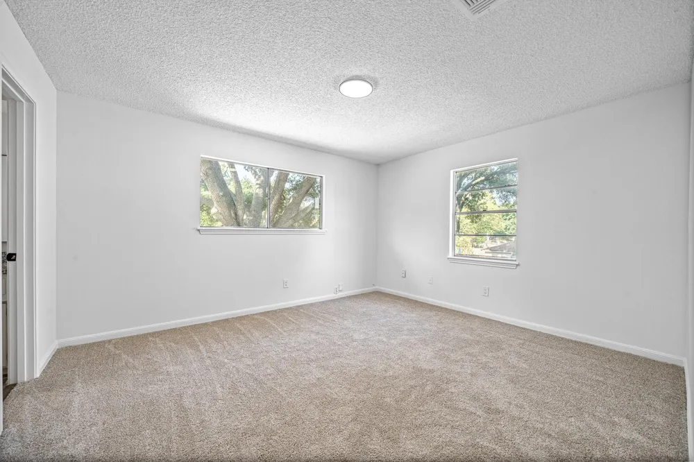 15802 Seattle Street Jersey Village, TX 77040