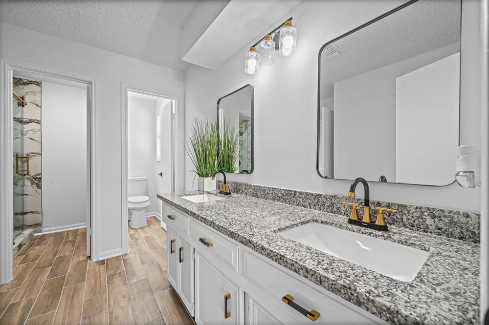 15802 Seattle Street Jersey Village, TX 77040