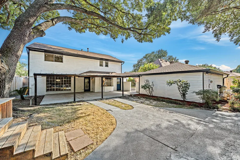 15802 Seattle Street Jersey Village, TX 77040