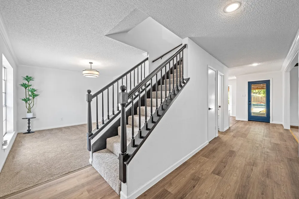 15802 Seattle Street Jersey Village, TX 77040