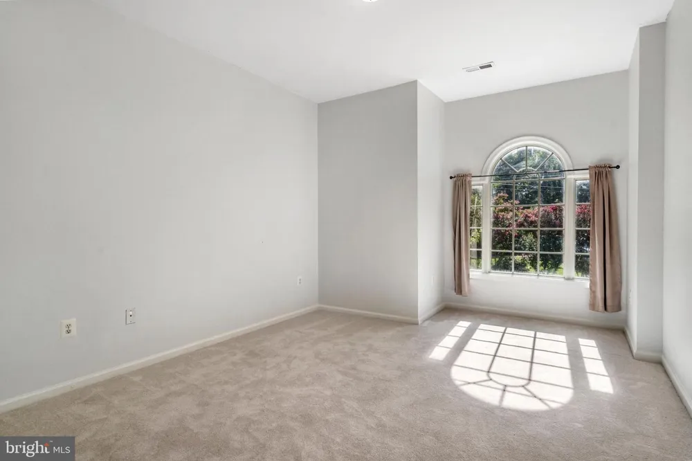 12 RED SQUIRREL ROAD Harpers Ferry, WV 25425
