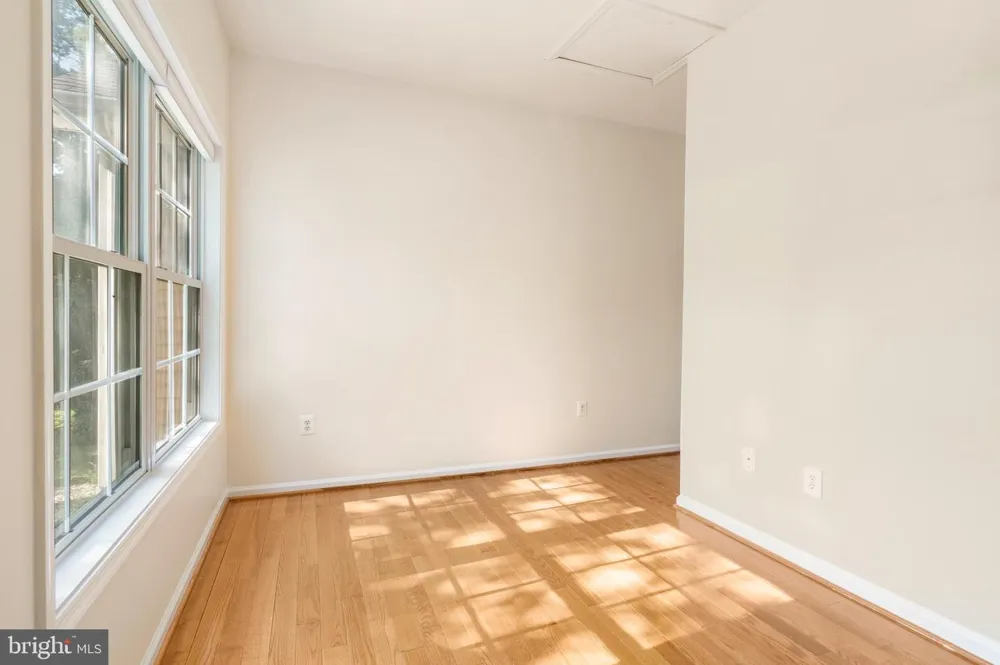 12 RED SQUIRREL ROAD Harpers Ferry, WV 25425