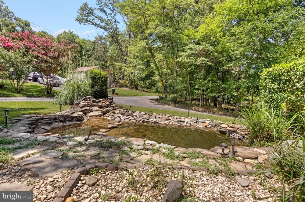 12 RED SQUIRREL ROAD Harpers Ferry, WV 25425