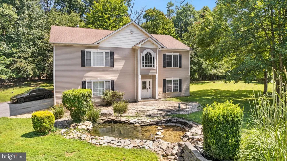 12 RED SQUIRREL ROAD Harpers Ferry, WV 25425