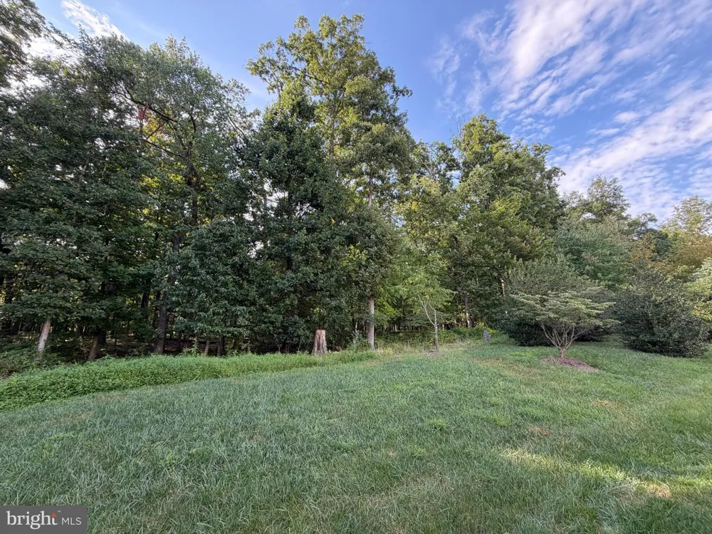 23253 TRADEWIND DRIVE Ashburn, VA 20148