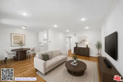 1206 Hayworth Avenue #6