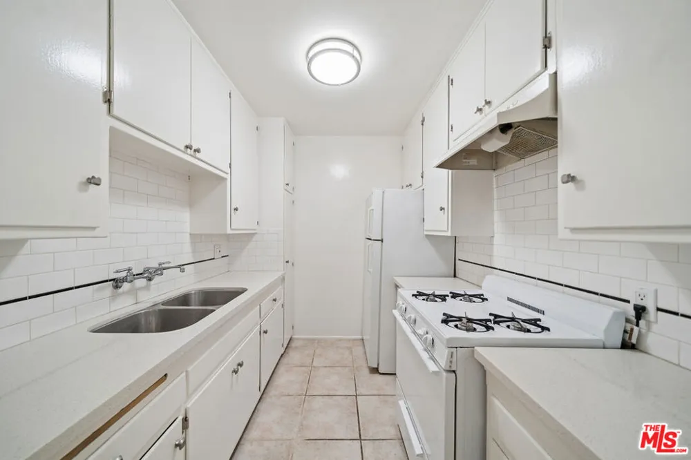 1206 Hayworth Avenue #6 West Hollywood, CA 90046