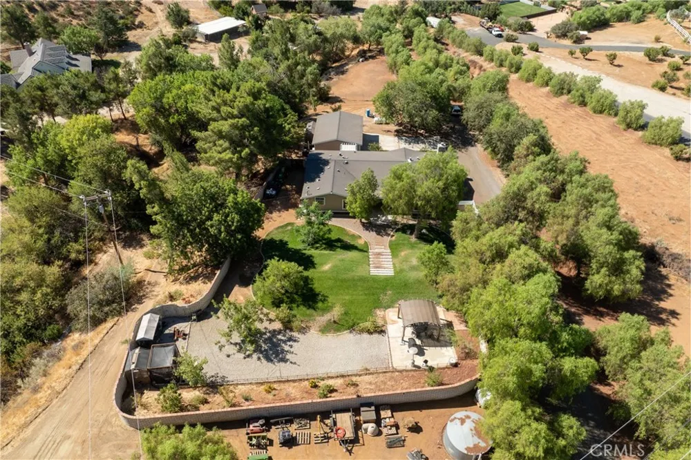8246 Escondido Canyon Road Acton, CA 93510