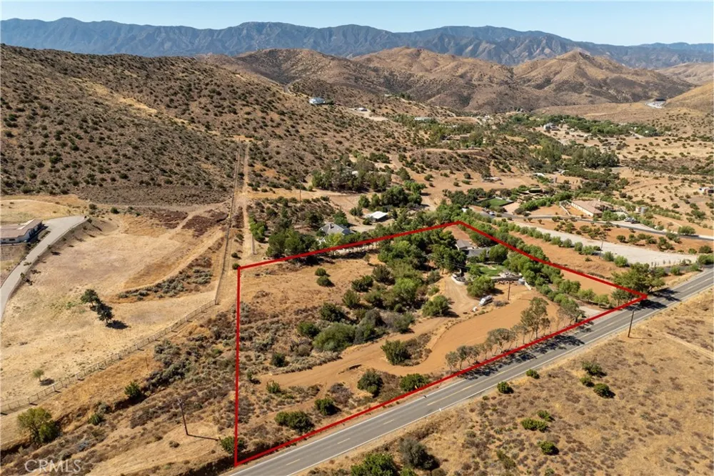 8246 Escondido Canyon Road Acton, CA 93510
