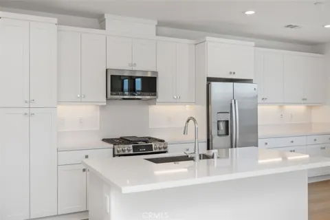 1200 Lasso Way #301