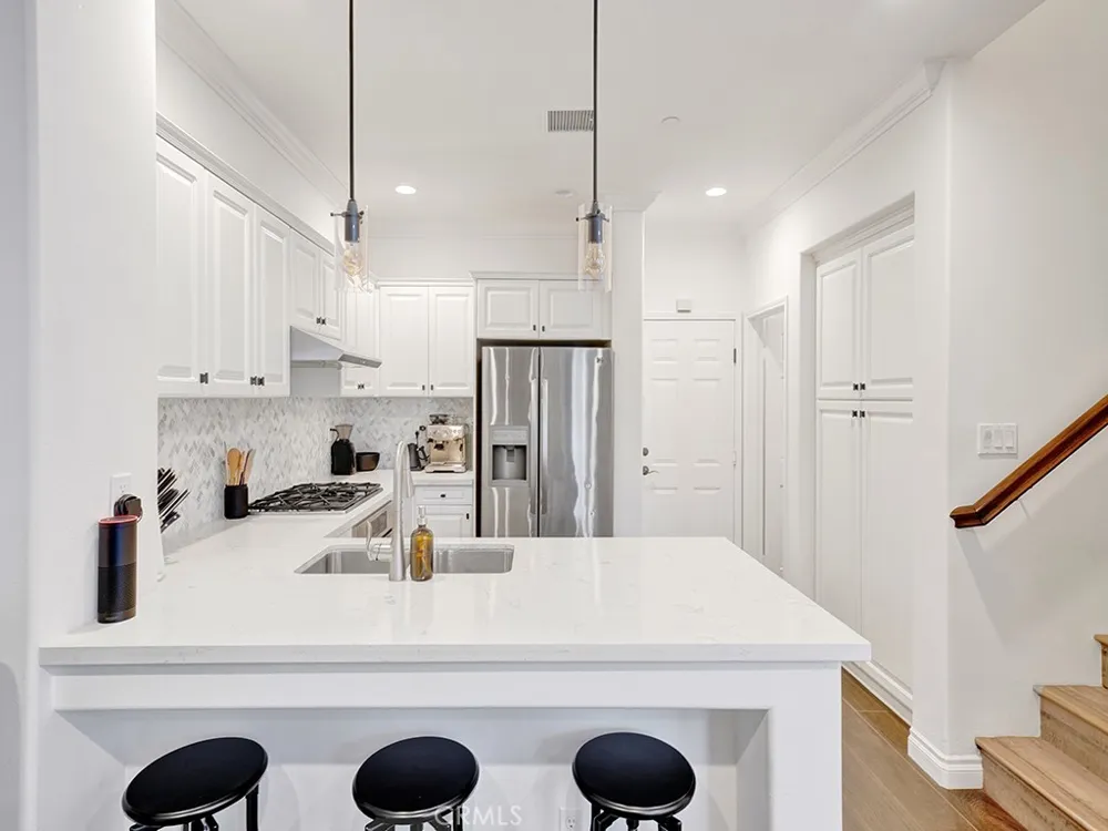 3352 Via Parma Costa Mesa, CA 92626