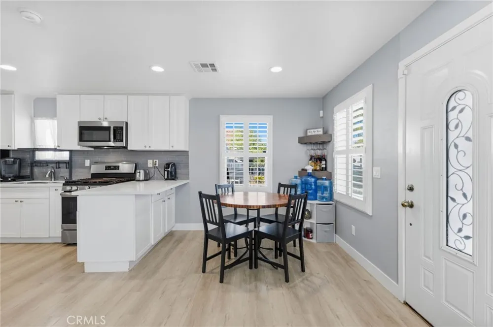 1252 D Corona, CA 92882