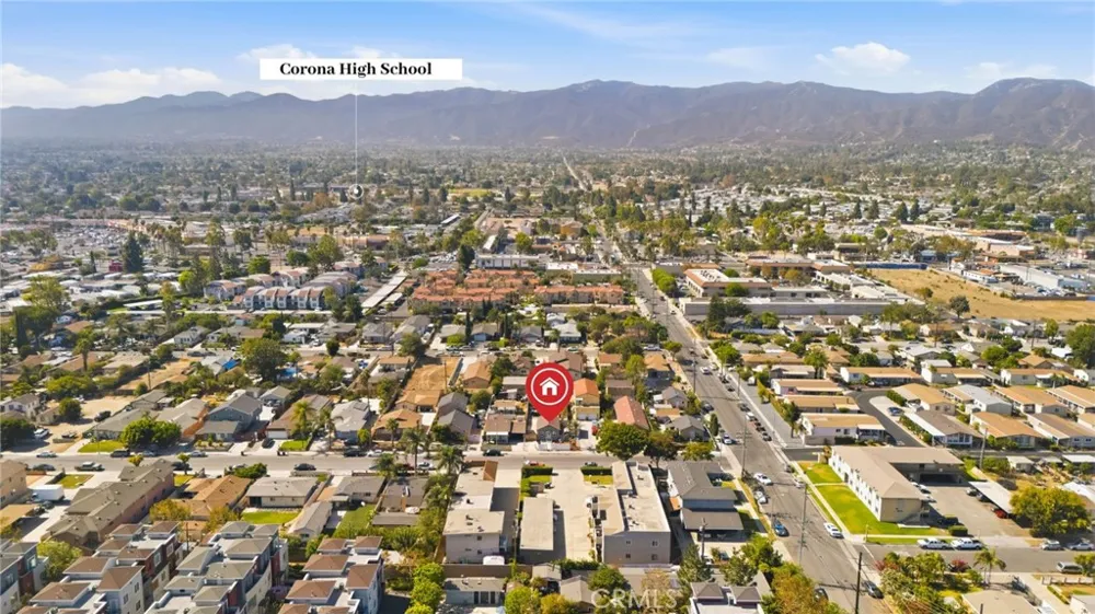 1252 D Corona, CA 92882