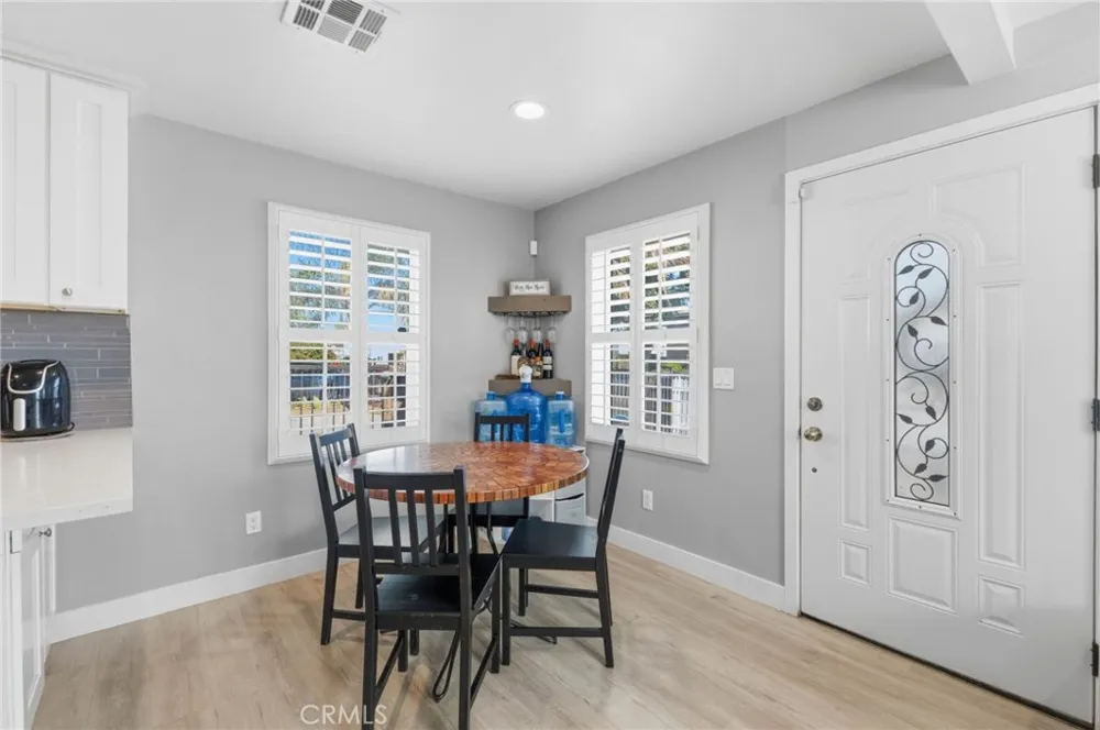 1252 D Corona, CA 92882