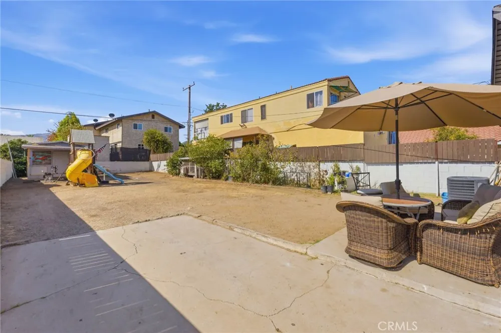 1252 D Corona, CA 92882