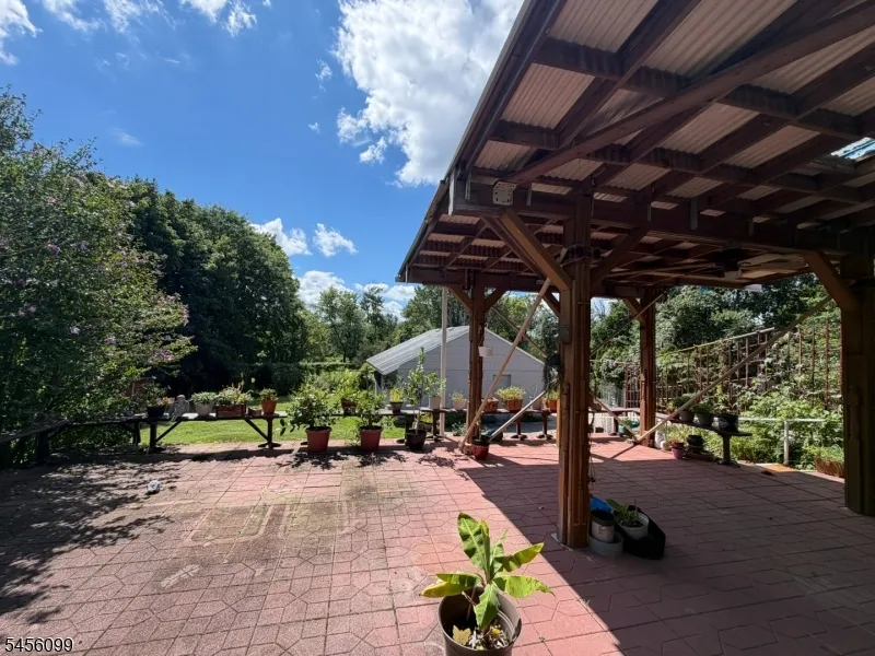 2236 Washington Valley Rd Bridgewater, NJ 08836