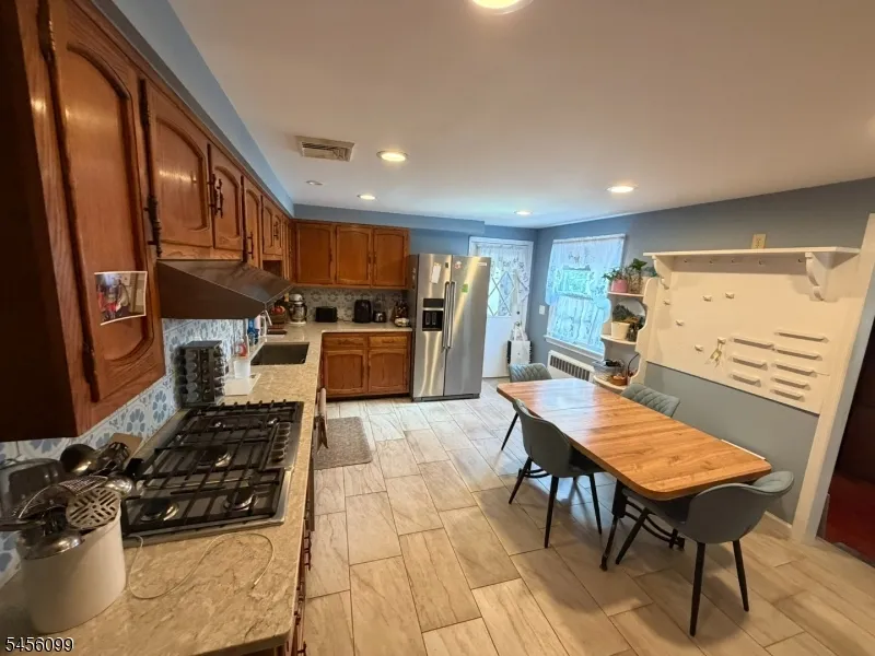2236 Washington Valley Rd Bridgewater, NJ 08836