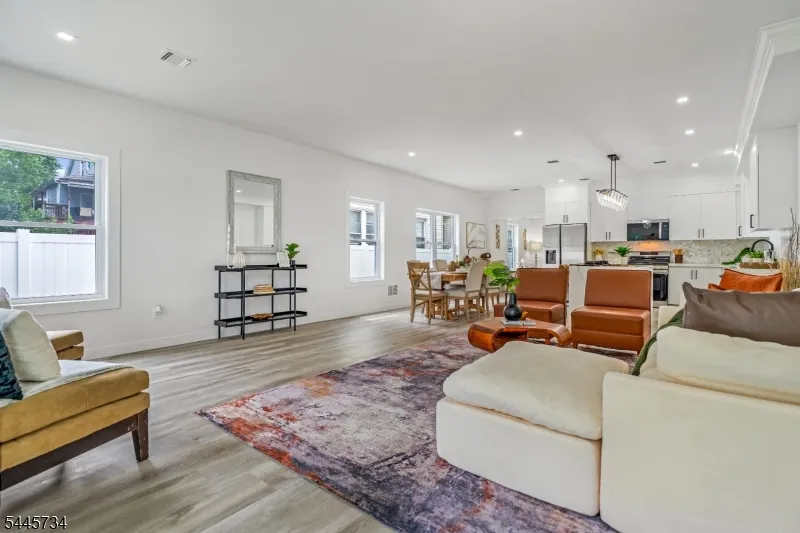 409 John St Plainfield City, NJ 07060