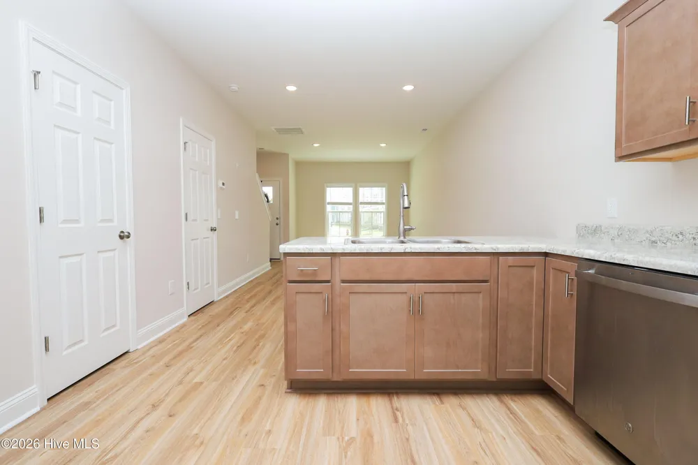 124 Loren Road Hubert, NC 28539