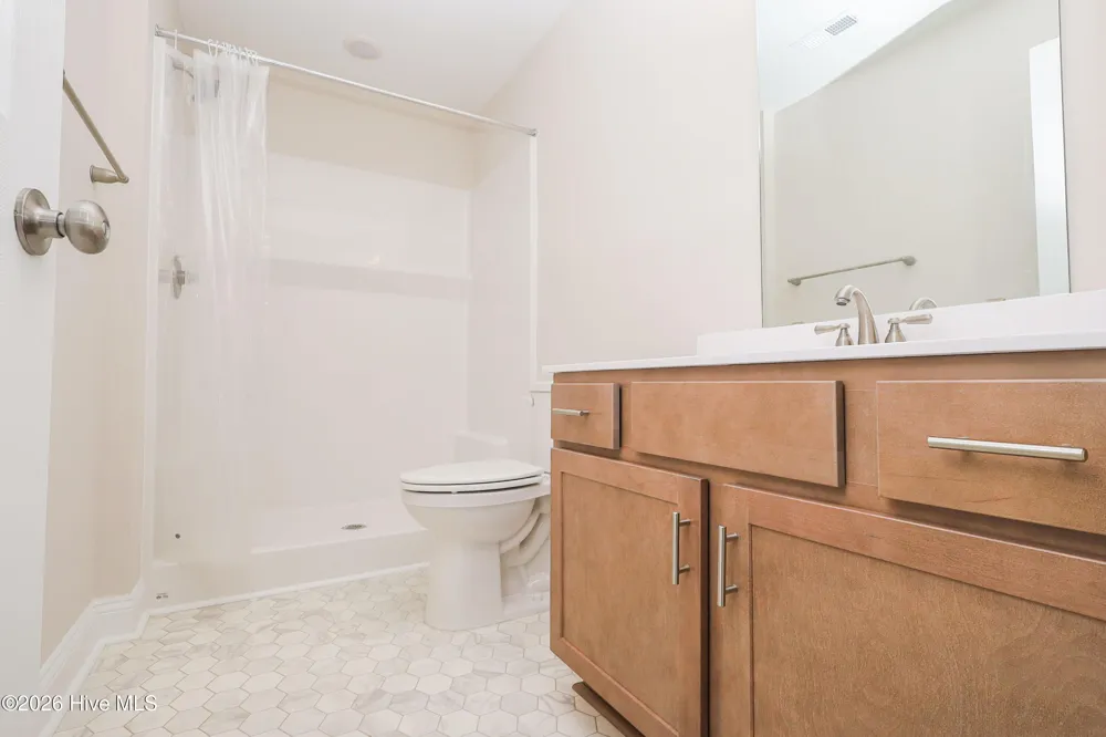 124 Loren Road Hubert, NC 28539