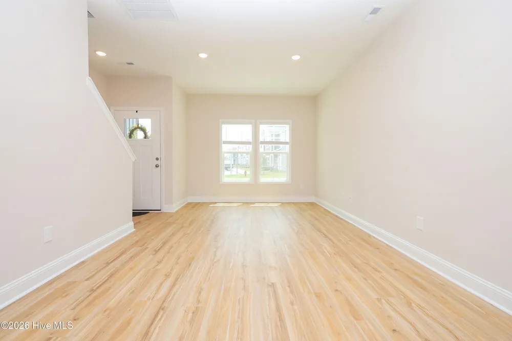124 Loren Road Hubert, NC 28539