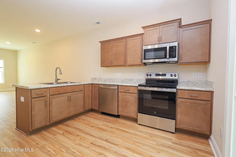 124 Loren Road Hubert, NC 28539
