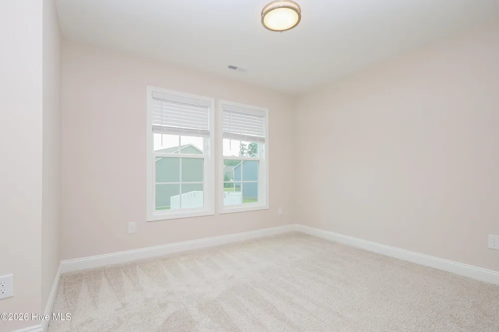 124 Loren Road Hubert, NC 28539