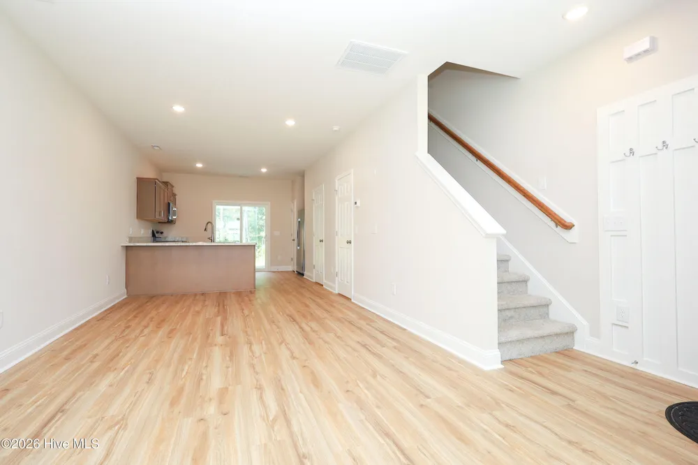 124 Loren Road Hubert, NC 28539