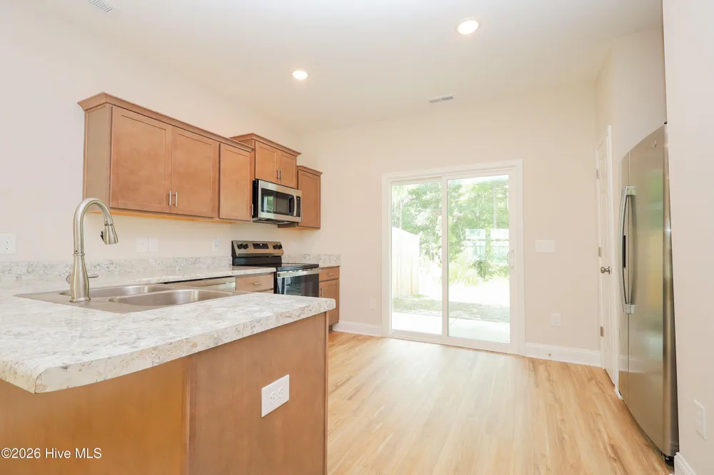 124 Loren Road Hubert, NC 28539