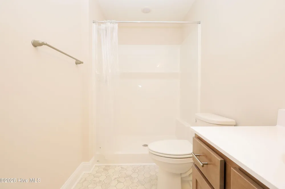 124 Loren Road Hubert, NC 28539