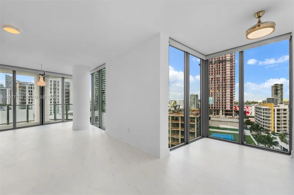 2900 NE 7th Ave #1409 Miami, FL 33137