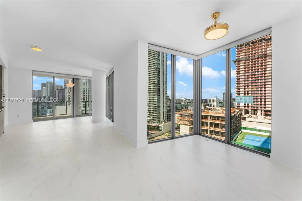 2900 NE 7th Ave #1409 Miami, FL 33137