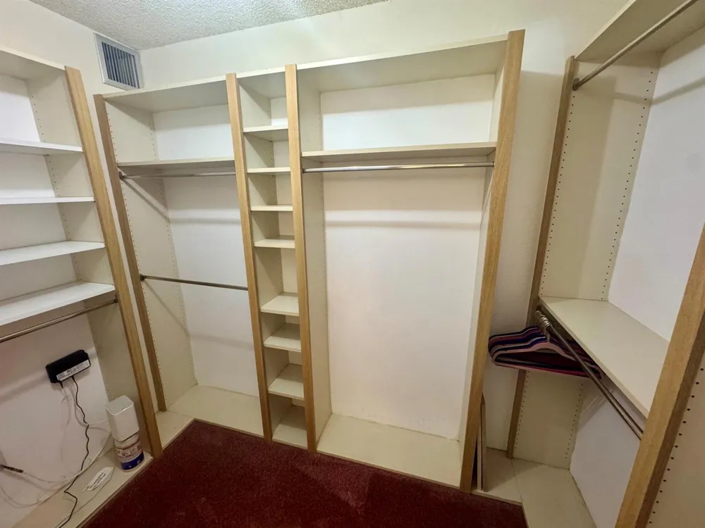 601 SEAFARER CIRCLE #405 Jupiter, FL 33477