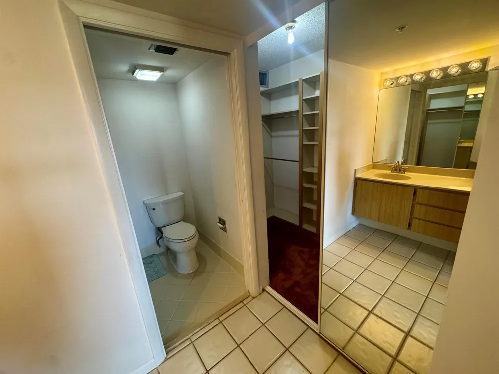 601 SEAFARER CIRCLE #405 Jupiter, FL 33477