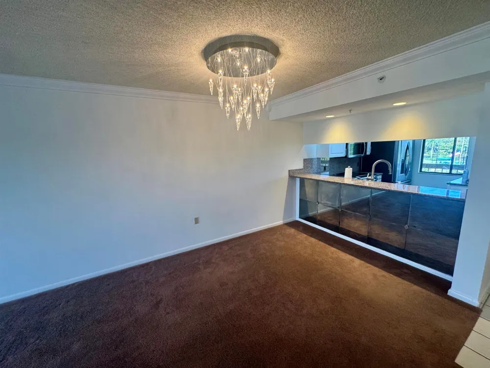 601 SEAFARER CIRCLE #405 Jupiter, FL 33477