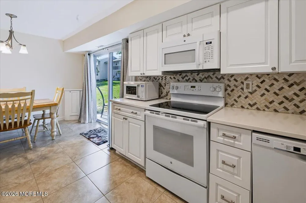 6 Minnesota Drive #A Matawan, NJ 07747