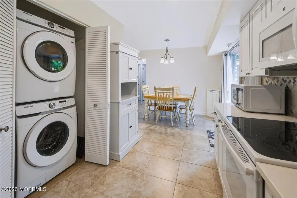 6 Minnesota Drive #A Matawan, NJ 07747