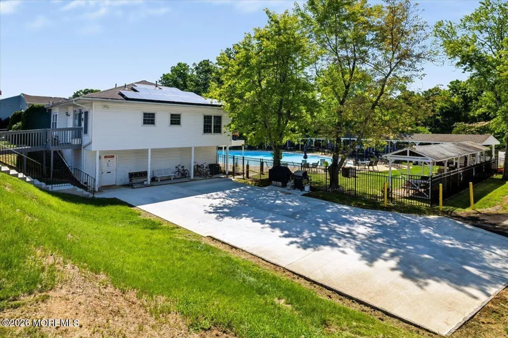 6 Minnesota Drive #A Matawan, NJ 07747