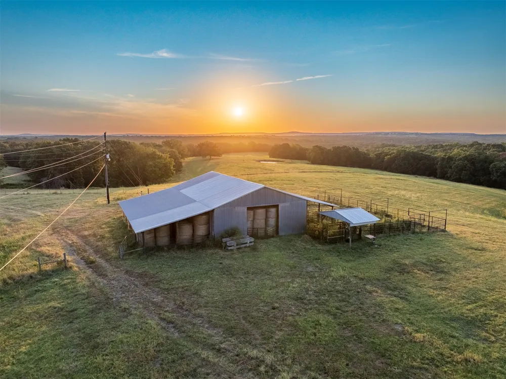 209 State Highway 59 Stilwell, OK 74960