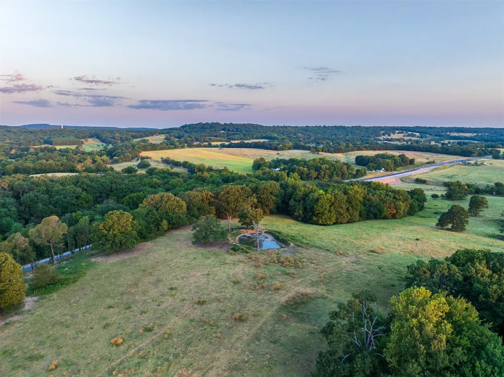 209 State Highway 59 Stilwell, OK 74960