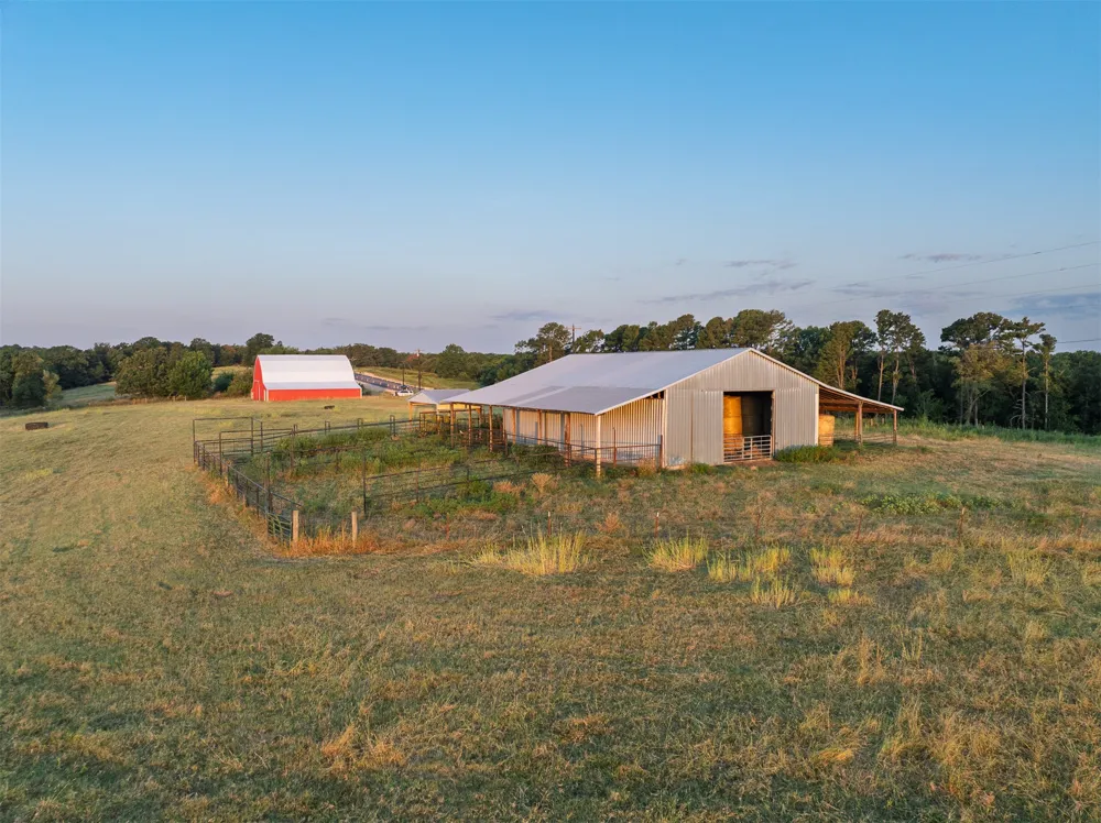 209 State Highway 59 Stilwell, OK 74960