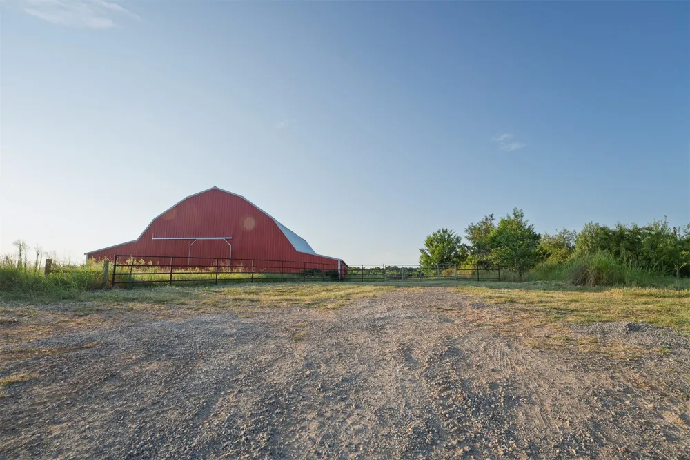 209 State Highway 59 Stilwell, OK 74960