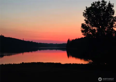 611 SE Kamilche Point Road