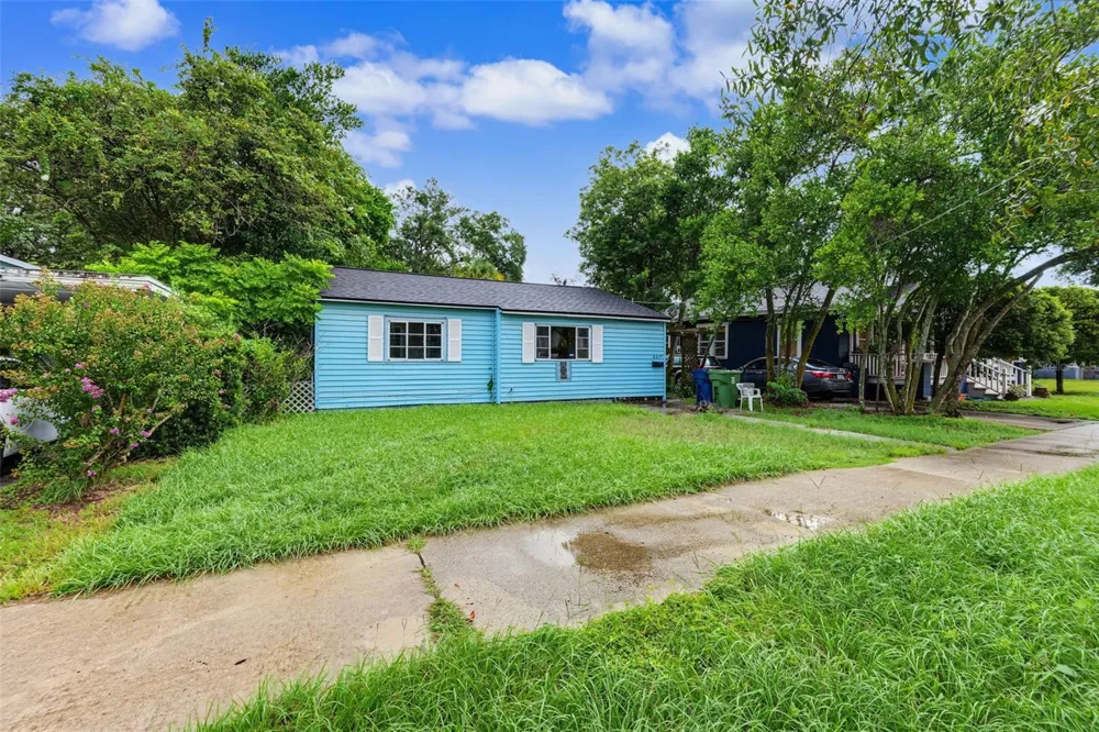 6317 CENTRAL AVENUE Tampa, FL 33604