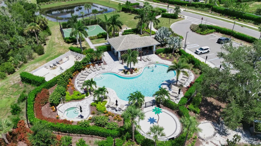 5659 EQUATOR COURT Nokomis, FL 34275