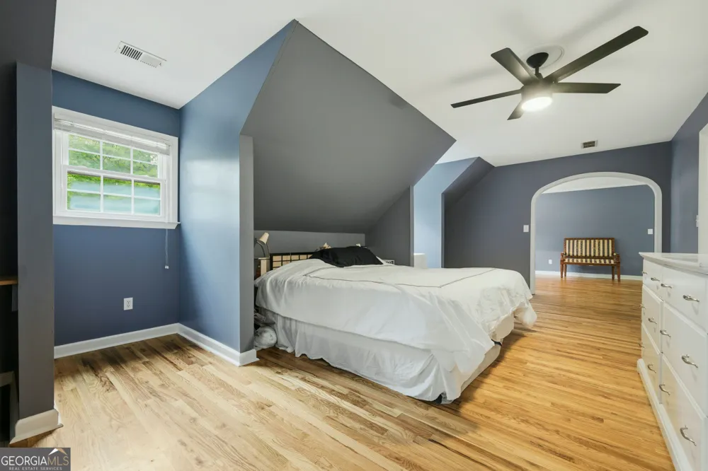 3155 Laura LN Douglasville, GA 30135