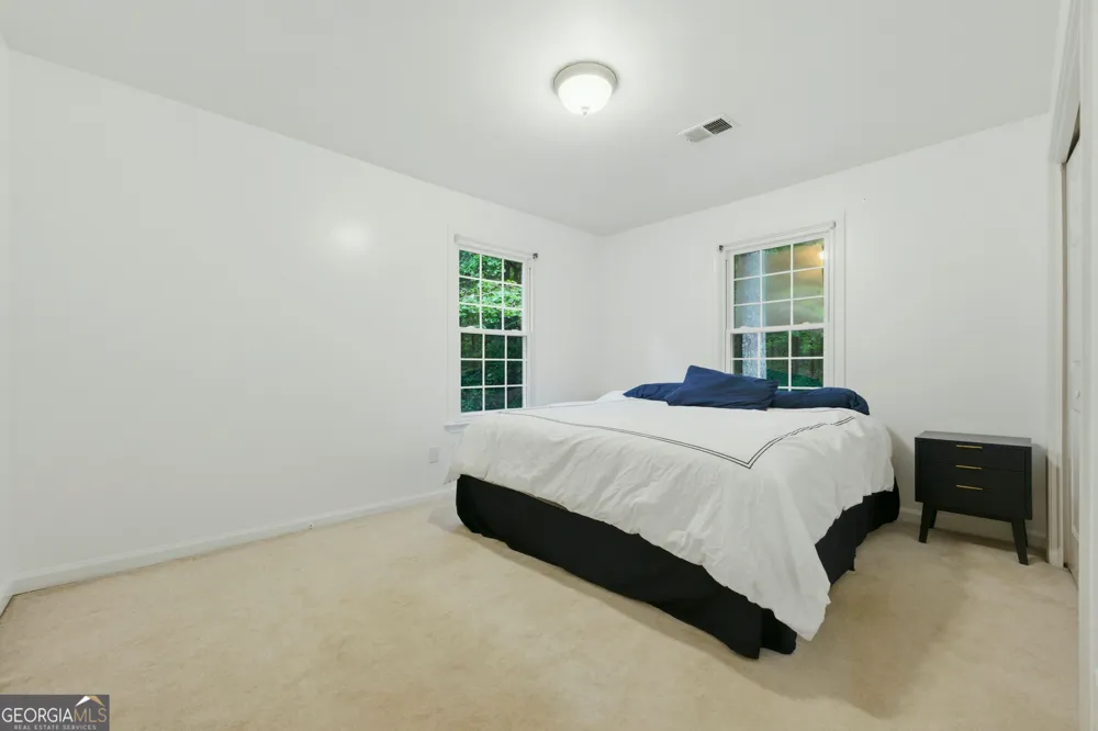 3155 Laura LN Douglasville, GA 30135
